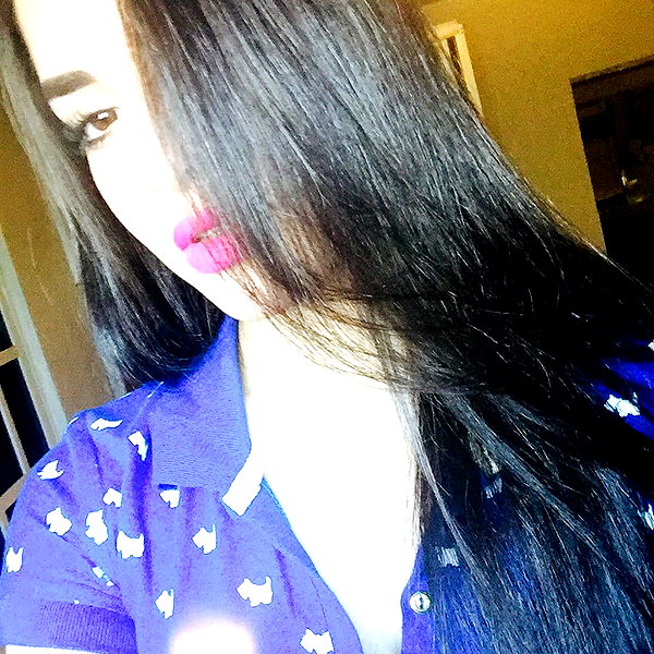 kimberly.loaiza instagram image archive image