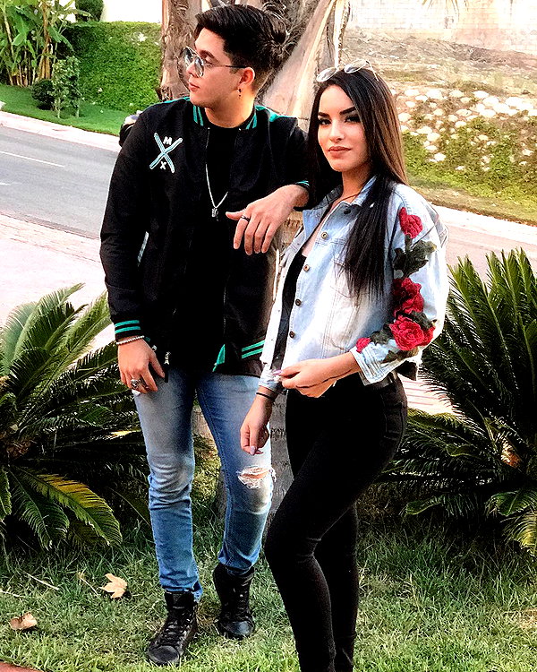 kimberly.loaiza instagram image archive image