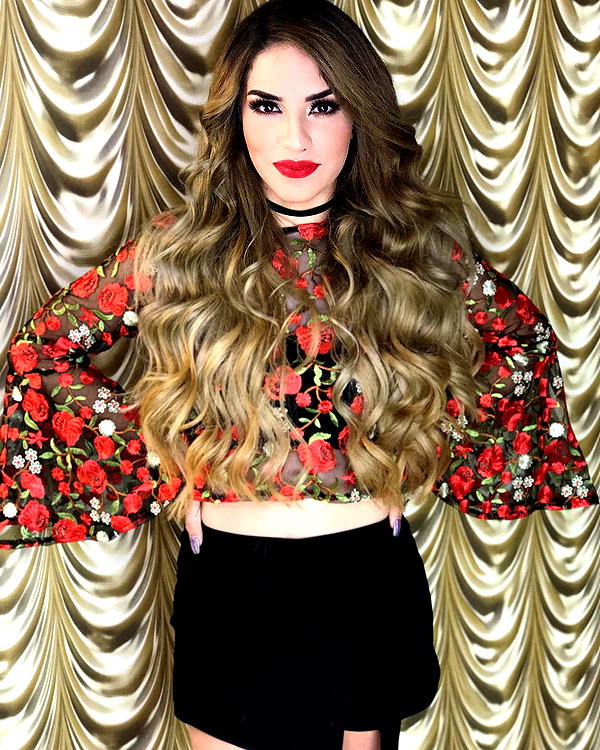 kimberly.loaiza instagram image archive image