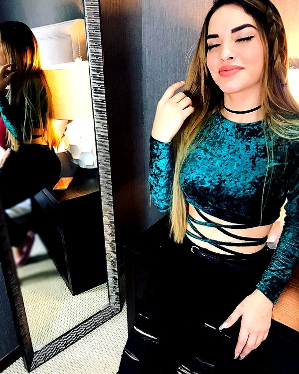 kimberly.loaiza instagram image archive image