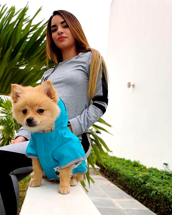kimberly.loaiza instagram image archive image