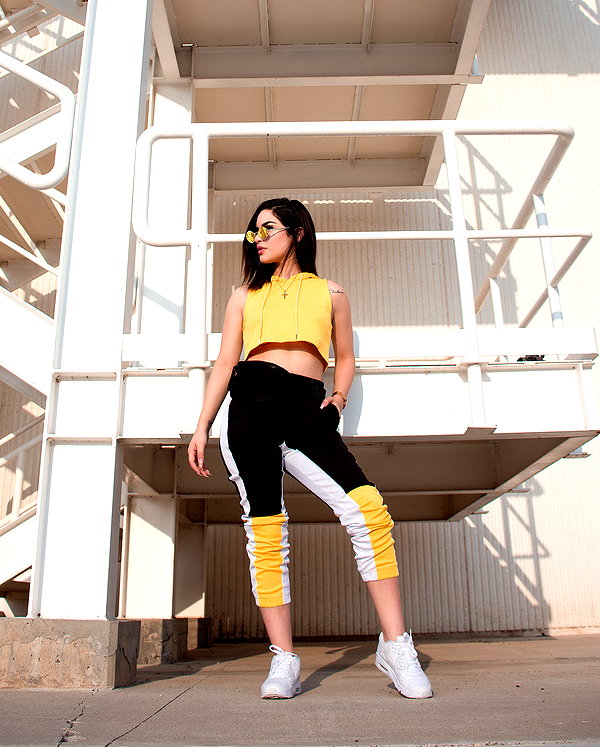 kimberly.loaiza instagram image archive image