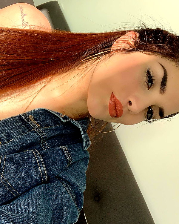 kimberly.loaiza instagram image archive image