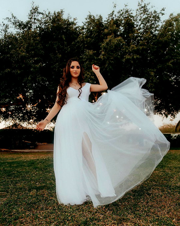 kimberly.loaiza instagram image archive image