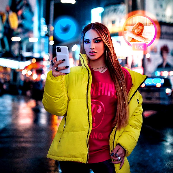 kimberly.loaiza instagram image archive image