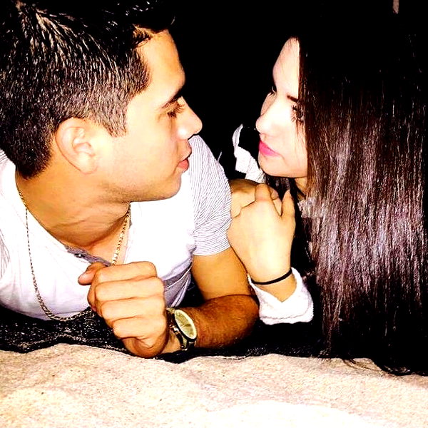 kimberly.loaiza instagram image archive image