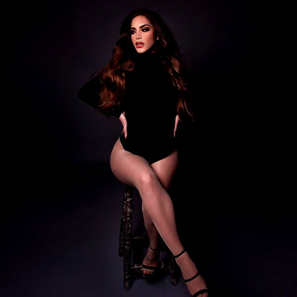 kimberly.loaiza instagram image archive image