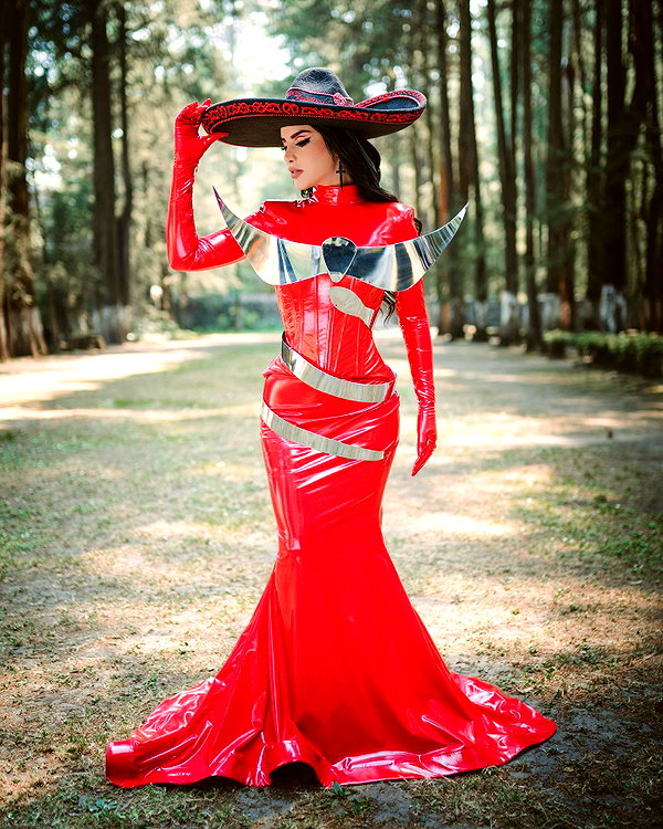kimberly.loaiza instagram image archive image
