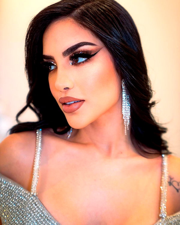 kimberly.loaiza instagram image archive image