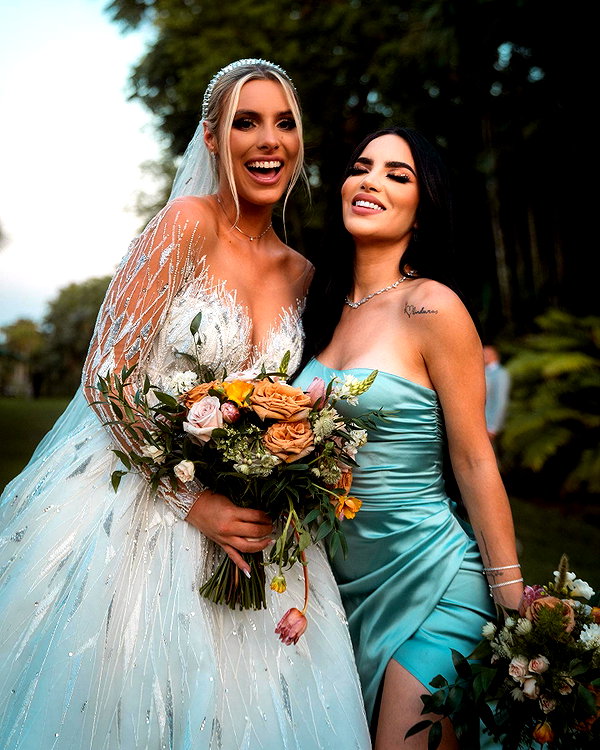 kimberly.loaiza instagram image archive image