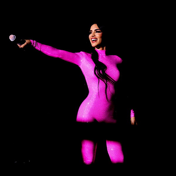 kimberly.loaiza instagram image archive image