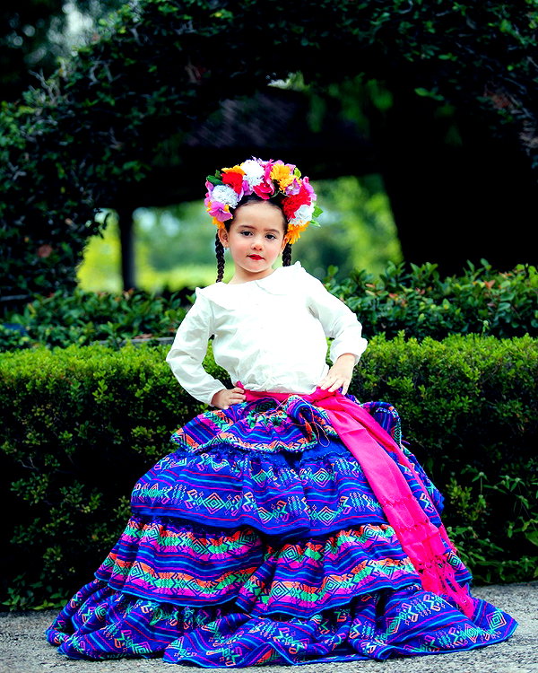 kimberly.loaiza instagram image archive image