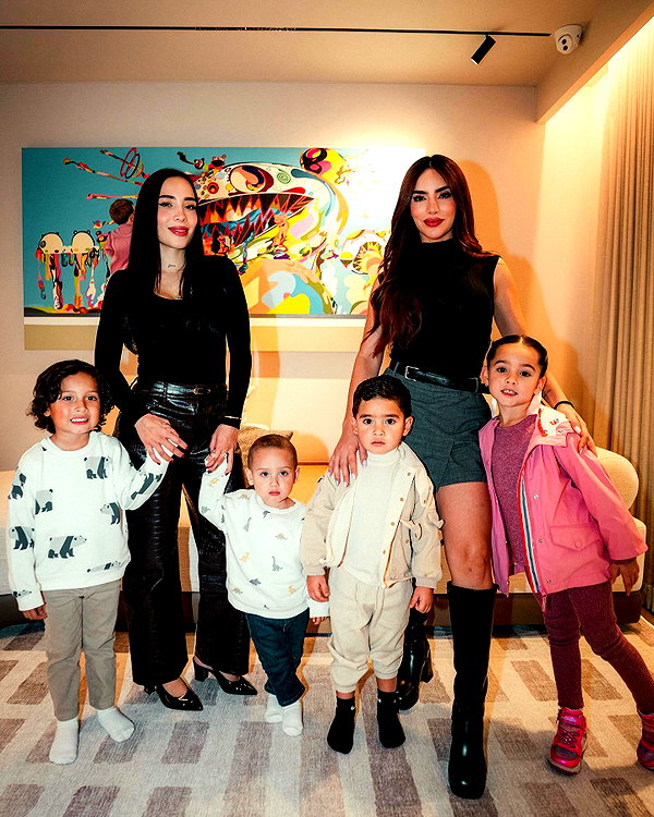 kimberly.loaiza instagram image archive image