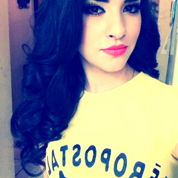 kimberly.loaiza instagram image archive image