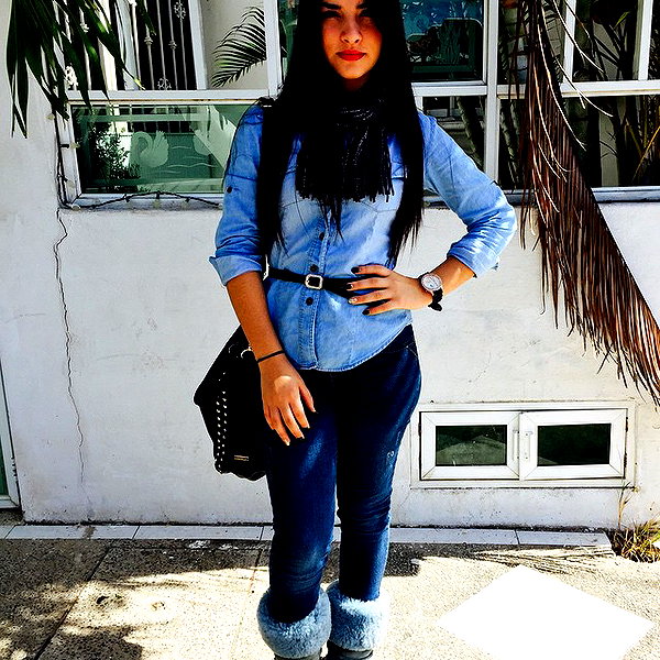 kimberly.loaiza instagram image archive image
