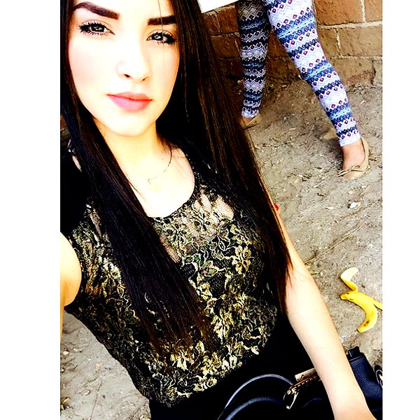 kimberly.loaiza instagram image archive image
