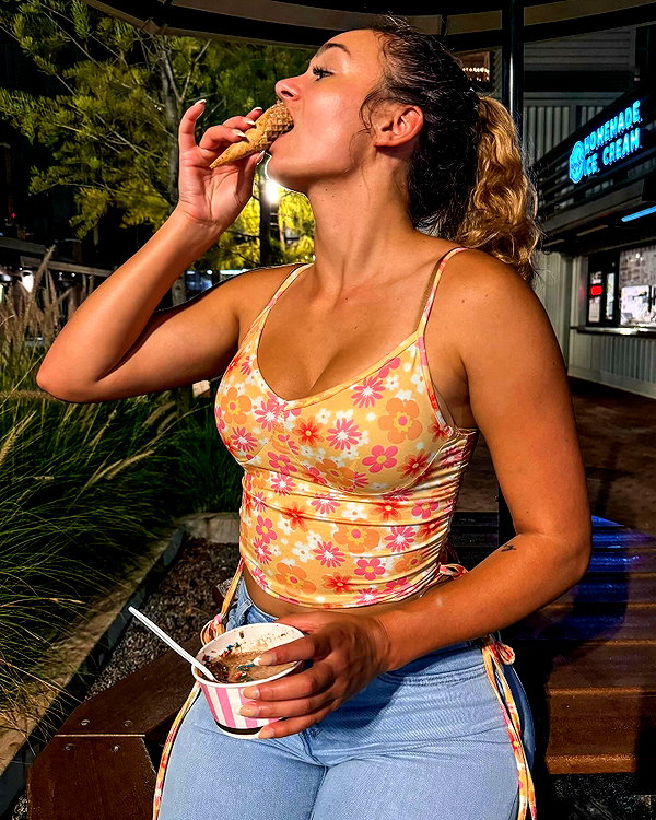 kirstentoosweet instagram image archive image