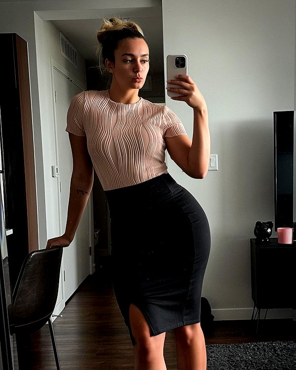 kirstentoosweet instagram image archive image