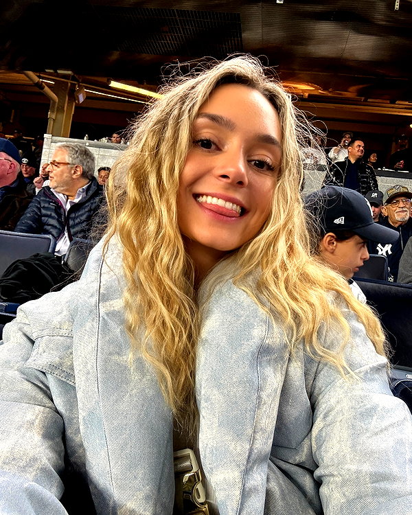 kirstentoosweet instagram image archive image