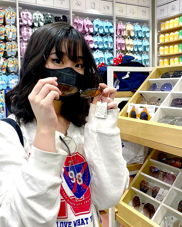 kitsunee.___ instagram image archive image