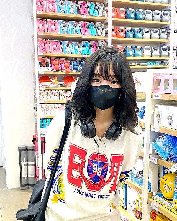 kitsunee.___ instagram image archive image