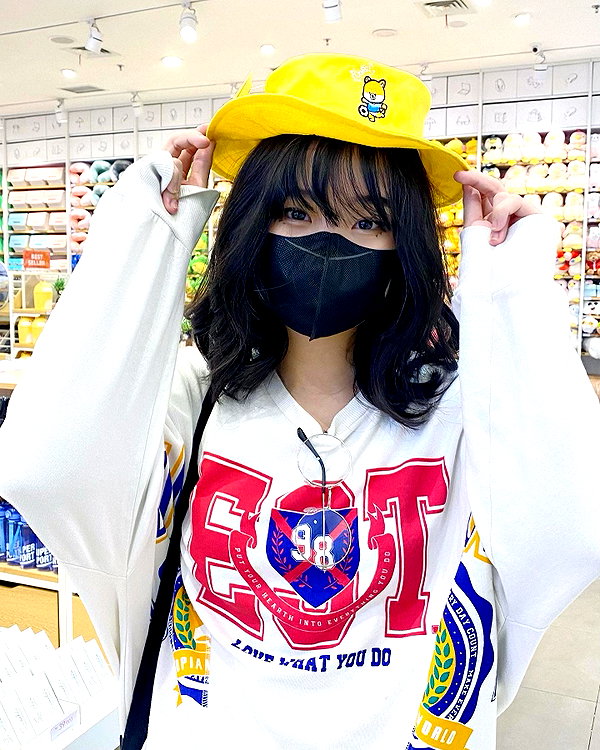 kitsunee.___ instagram image archive image