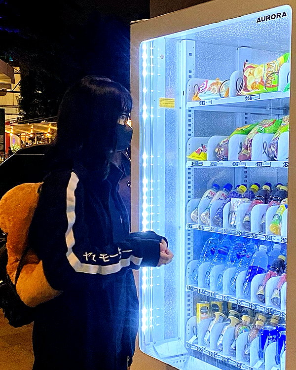 kitsunee.___ instagram image archive image