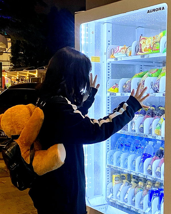 kitsunee.___ instagram image archive image