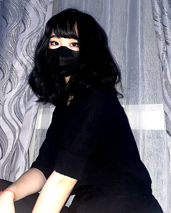 kitsunee.___ instagram image archive image