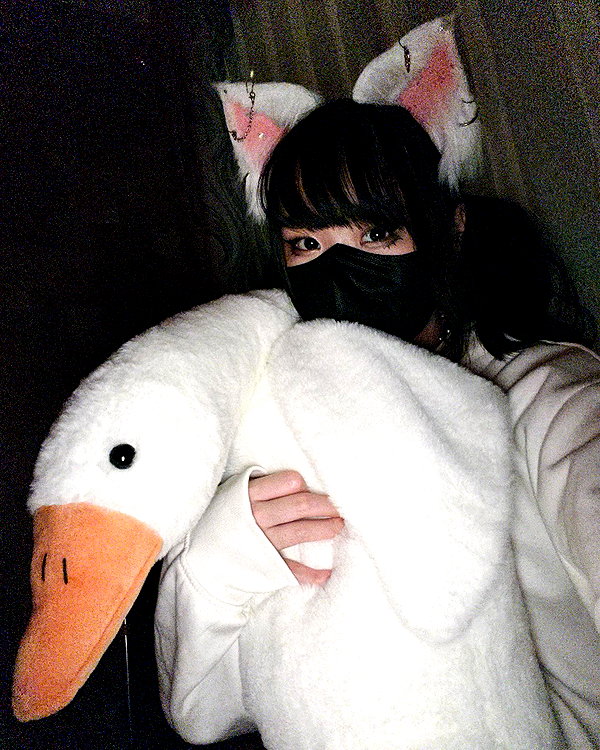kitsunee.___ instagram image archive image