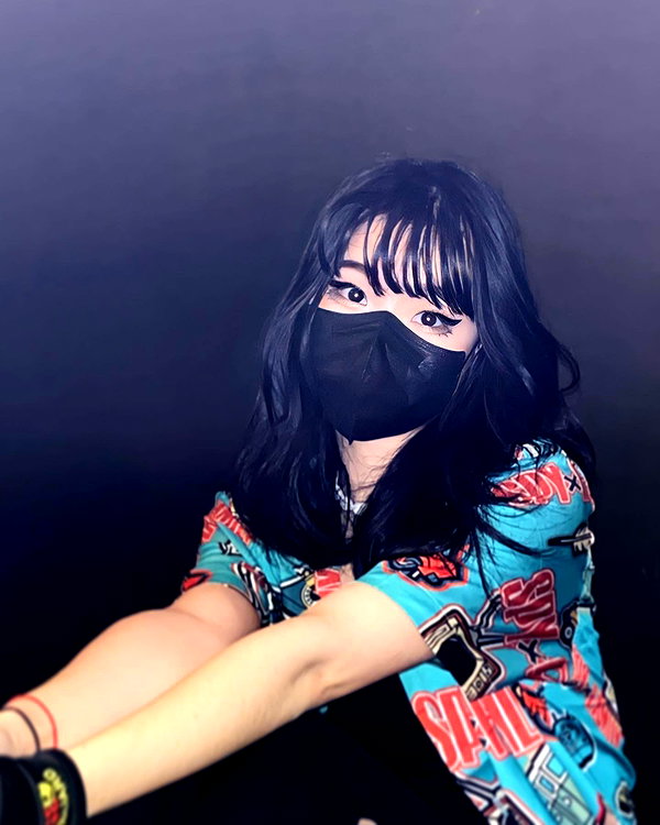 kitsunee.___ instagram image archive image