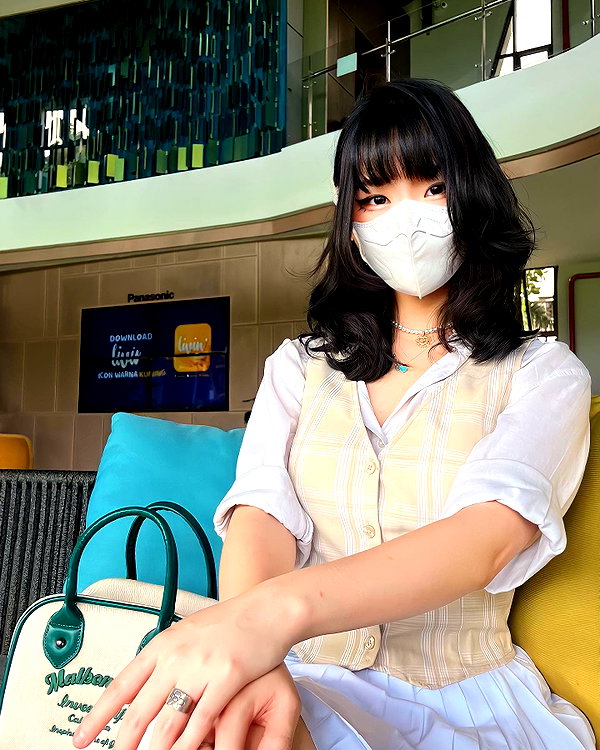 kitsunee.___ instagram image archive image
