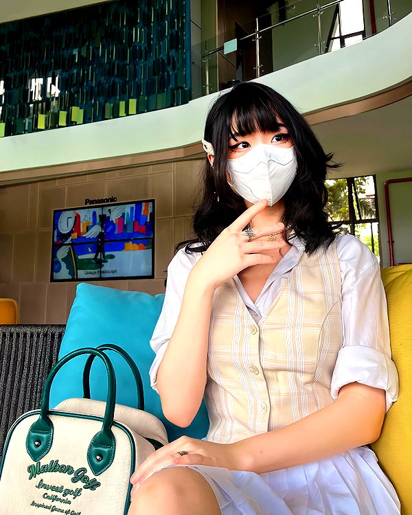kitsunee.___ instagram image archive image