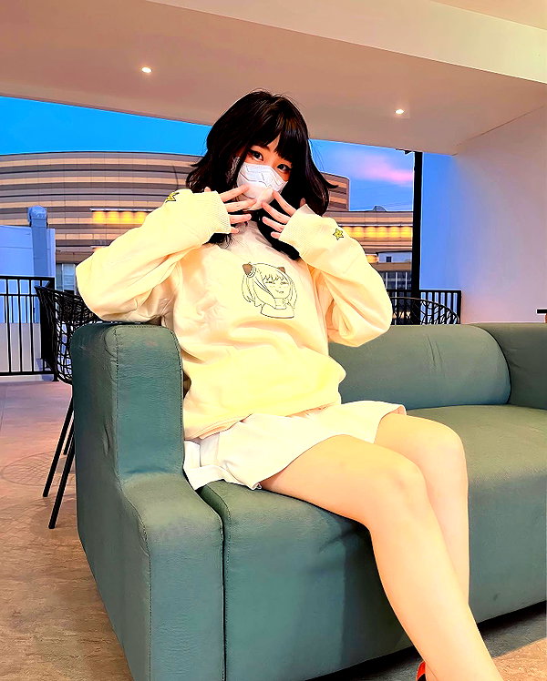 kitsunee.___ instagram image archive image