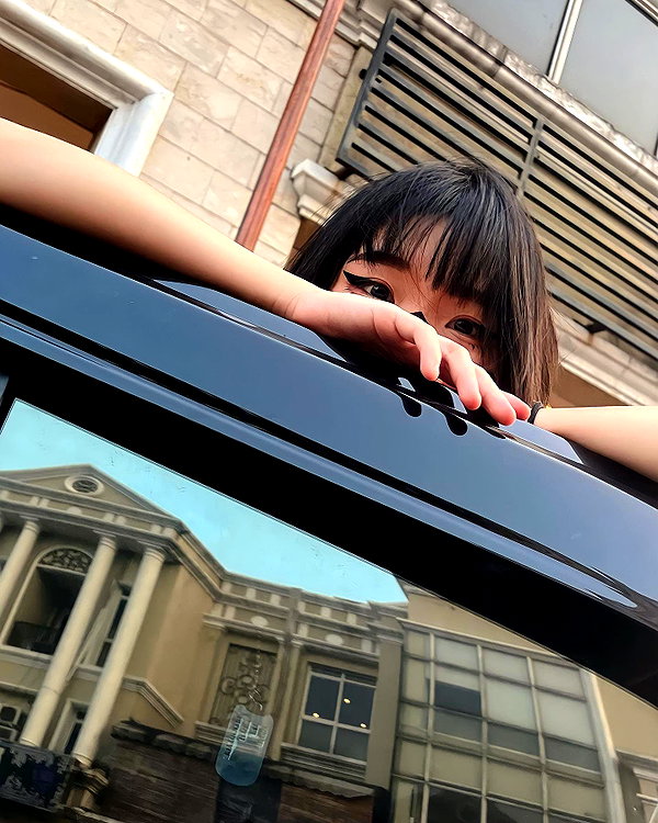 kitsunee.___ instagram image archive image