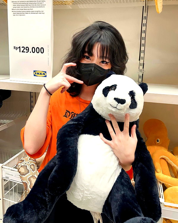 kitsunee.___ instagram image archive image