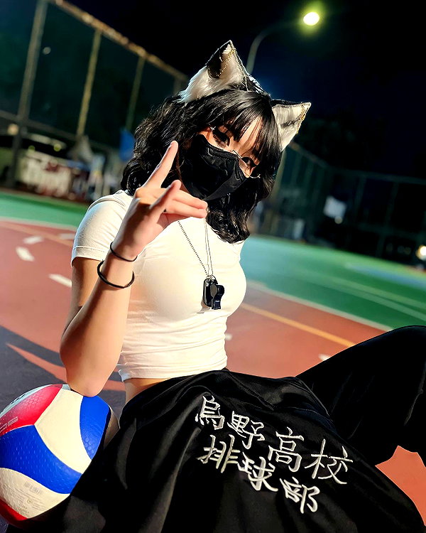 kitsunee.___ instagram image archive image