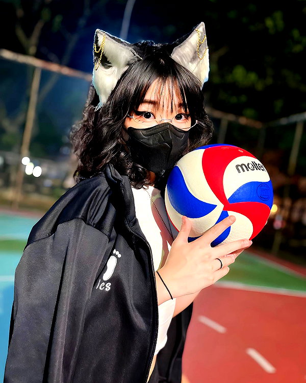 kitsunee.___ instagram image archive image