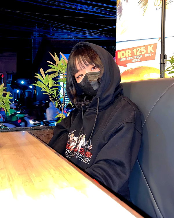 kitsunee.___ instagram image archive image