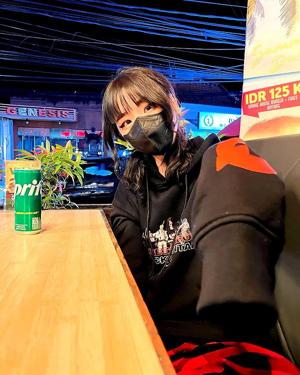 kitsunee.___ instagram image archive image