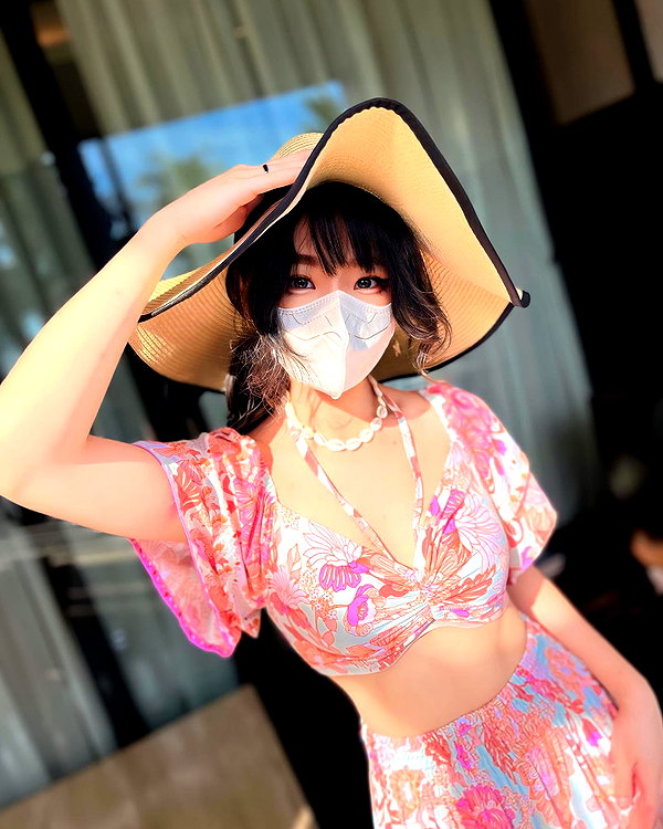 kitsunee.___ instagram image archive image