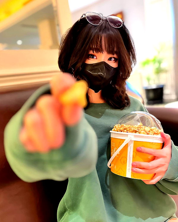 kitsunee.___ instagram image archive image