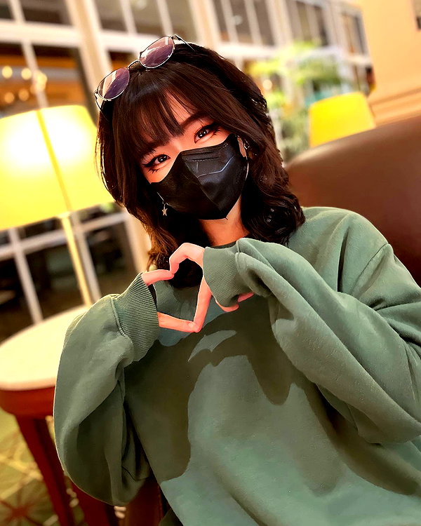 kitsunee.___ instagram image archive image