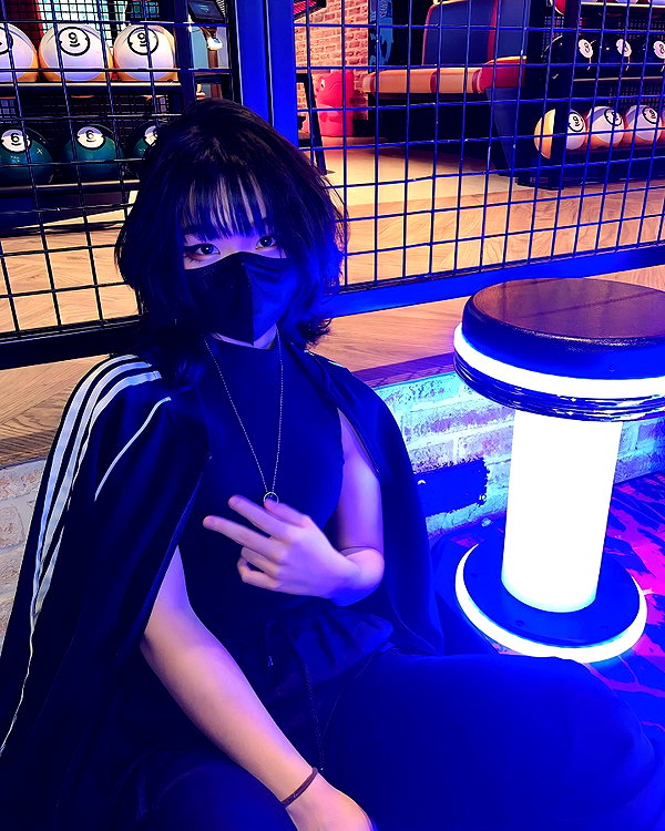 kitsunee.___ instagram image archive image