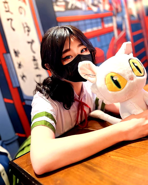 kitsunee.___ instagram image archive image
