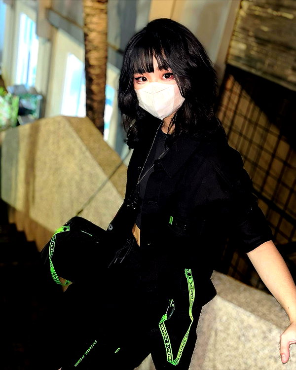 kitsunee.___ instagram image archive image