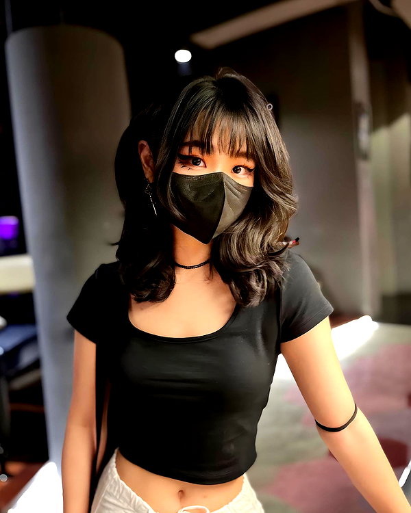 kitsunee.___ instagram image archive image