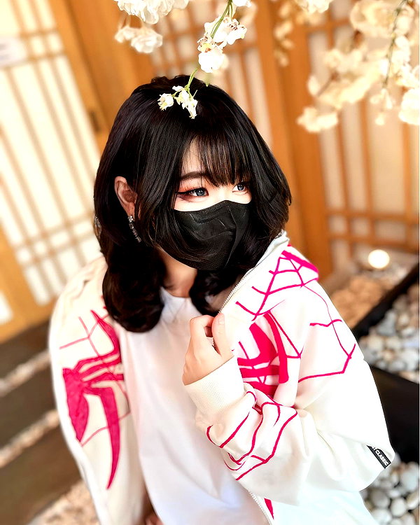 kitsunee.___ instagram image archive image