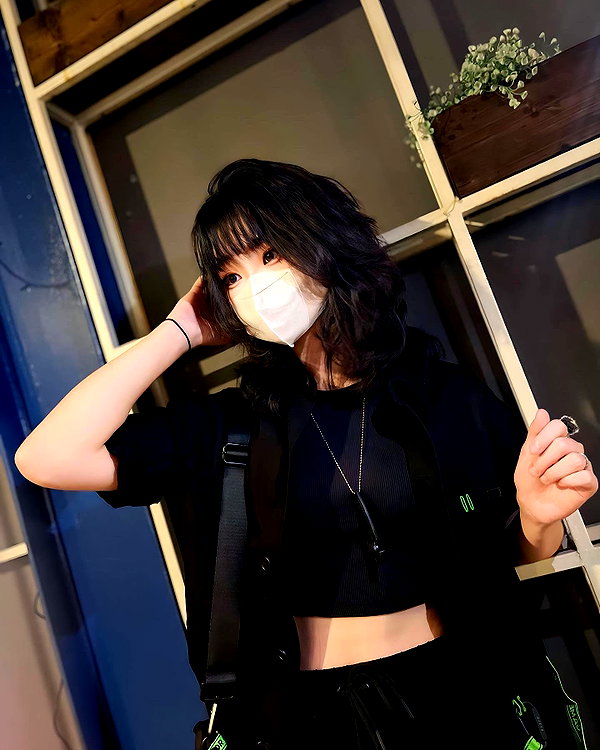 kitsunee.___ instagram image archive image