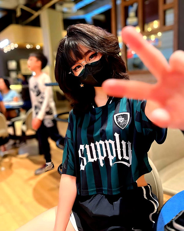 kitsunee.___ instagram image archive image